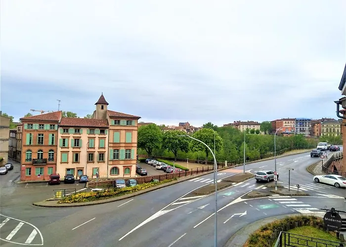 דירה Chambre Privee Et Spacieuse Au Sein D'un Logement Partage - Central, Quartier Villebourbon - 3 Doubles - 2 Balcons - Places De Stationnements Gratuites - 5 Min A Pied Gare Et Hypercentre *